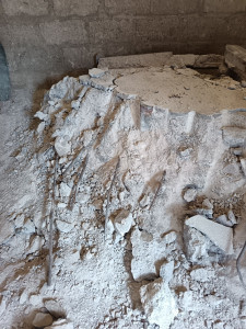 Photo de galerie - Démolition de bloc béton 
