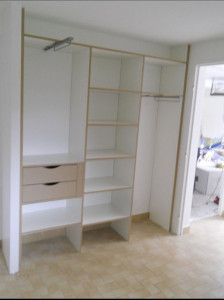 Photo de galerie - Dressing ouvert