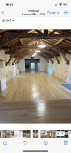Photo de galerie - Réalisation sali de mariage d’un château, parquet massif , ravalement de murs, menuiserie, peinture 
