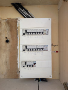 Photo de galerie - Remplacement tableau électrique et mise en conformité 
