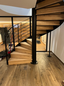 Photo de galerie - Escalier colimaçon 