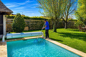 Photo de galerie - Une piscine propre, un esprit tranquille ??