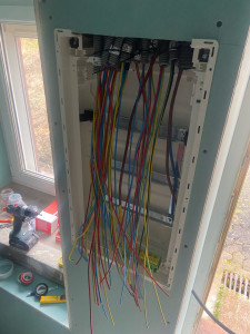 Photo de galerie - Préparation tableau encastré 