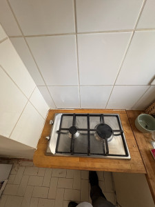 Photo de galerie - Remplacer le silicone moisi par un neuf 