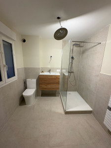 Photo de galerie - Rénovation complète salle de bain 