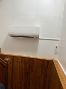 Photo de galerie - Installation d’un climatiseur Daikin 