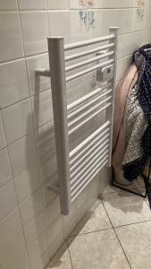 Photo de galerie - Installation Radiateur Electrique pour salle de bain.  