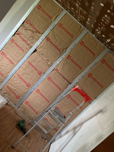 Photo de galerie - Pose rail , montant , pose isolation 