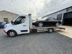 Photo de galerie - Remorquage véhicule sportif