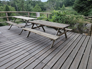 Photo de galerie - Réalisation d'une terrasse en chevrons mélèze et lames de terrasse autoclave 