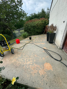 Photo de galerie - Bricolage et multi services