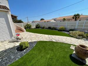 Photo de galerie - Désherbage complet d’une maison en vente