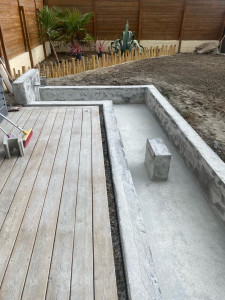 Photo de galerie - Petit piscine décoratif dans le jardin