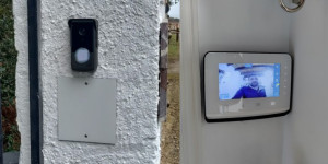 Photo de galerie - Installation d'un visiophone