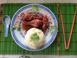 Photo de galerie - poulet sauce laqué avec son riz parfumé