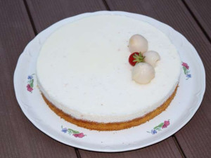 Photo de galerie - Entremet au letchi, ou tout ce que vous voulez, comme gâteau à voir