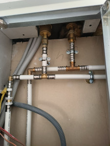 Photo de galerie - Pose de purgeurs sur installation chauffage 