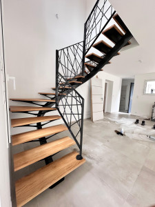 Photo de galerie - Escalier 2/4 tournant 