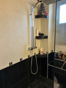 Photo de galerie - Installation de une barre de douche