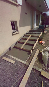 Photo de galerie - Coulage de l'escalier