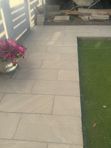 Photo de galerie - Pose de carrelage sur terrasse 