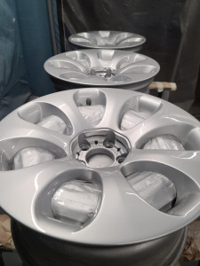 Photo de galerie - Peinture jante 