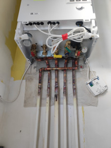 Photo de galerie - Montage chaudière 