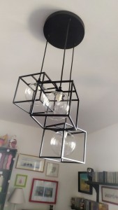 Photo de galerie - Installation suspension luminaire