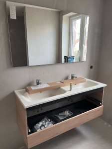 Photo de galerie - Meuble de salle de bain assemblé