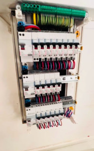 Photo de galerie - Câblage d’un tableau électrique 