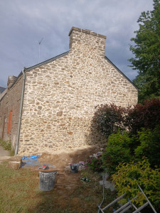Photo de galerie - Pignon degradé, reparé et rejointoyer!
photos apres travaux