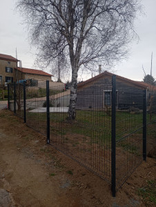 Photo de galerie - Bricolage et multi services