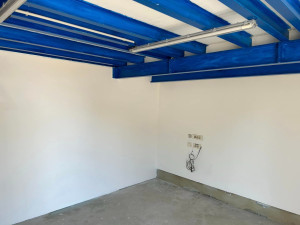 Photo de galerie - Ipn repeint en bleu a la demande du client 