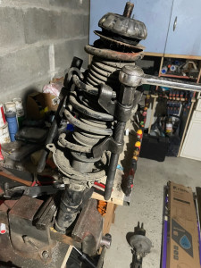 Photo de galerie - Changement d’amortisseur 