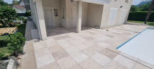 Photo de galerie - Pose de travertin 
