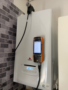 Photo de galerie - Mesure de combustion après entretien 