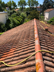 Photo de galerie - Avant nettoyage et application de résine coloré 