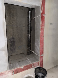 Photo de galerie - Avant travaux : préparation de l’encadrement.