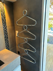 Photo de galerie - Sèche serviette design
