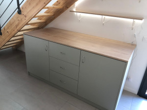 Photo de galerie - Fabrication de meubles sur mesure avec un large panel de coloris et effets bois