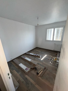 Photo de galerie - Pose de parquet avec plaintes 