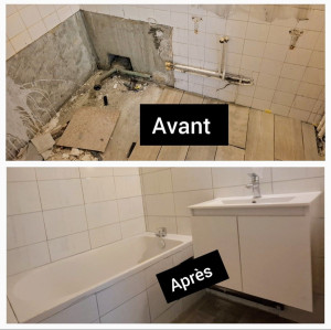 Photo de galerie - Pose d'une baignoire et d'un lavabo avec la tuyauterie et l'évacuation.