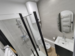 Photo de galerie - Bricolage et multi services