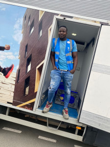 Photo de galerie - Transporteur livreur 