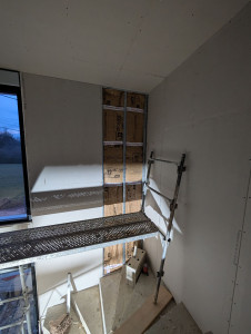 Photo de galerie - Voici la pose de l'aine de verre et placo murs et plafond dans une cage d'escalier 