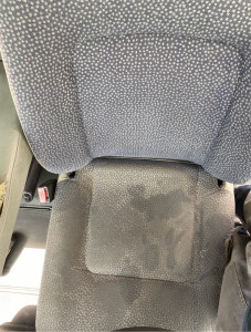 Photo de galerie - Nettoyage siège auto 