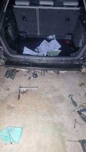 Photo de galerie - Montage d'un attelages sur mon véhicule 