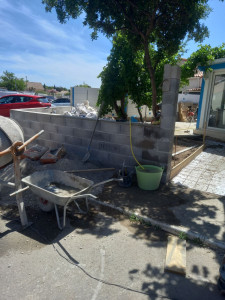 Photo de galerie - Monter les agglos et terrassement