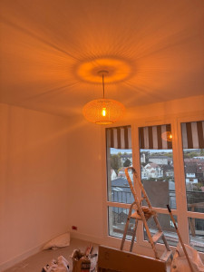 Photo de galerie - Installation d'un luminaire
