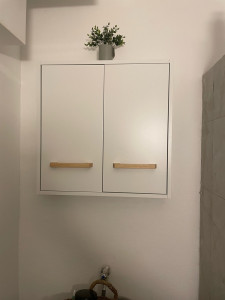 Photo de galerie - Montage d’un meuble de salle de bain 